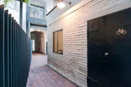 Homestay Sisi Вена Экстерьер фото